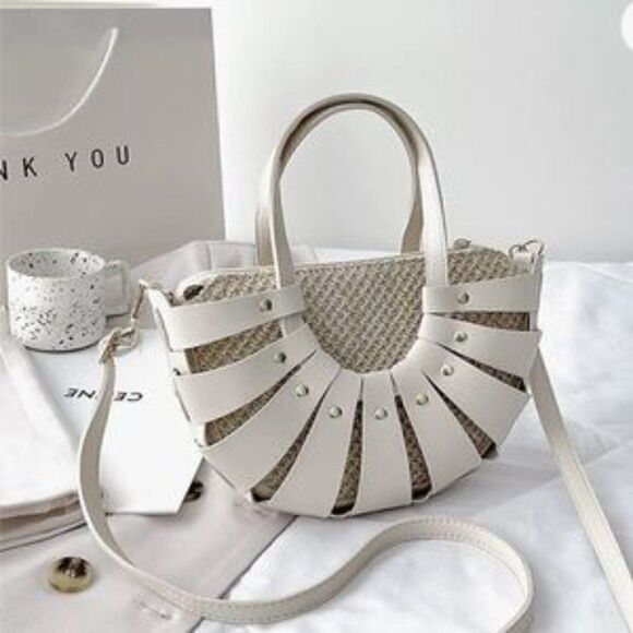 NEW Semi-Circle Straw Woven Bag - Picture 2 of 10